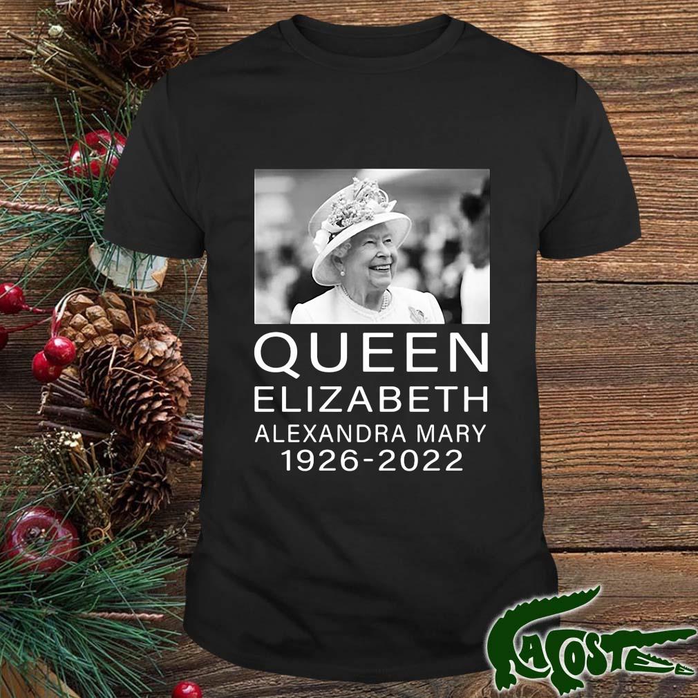 The Queen With Her Smile Rip Elizabeth Alexandra Mary 1926-2022 Shirt
