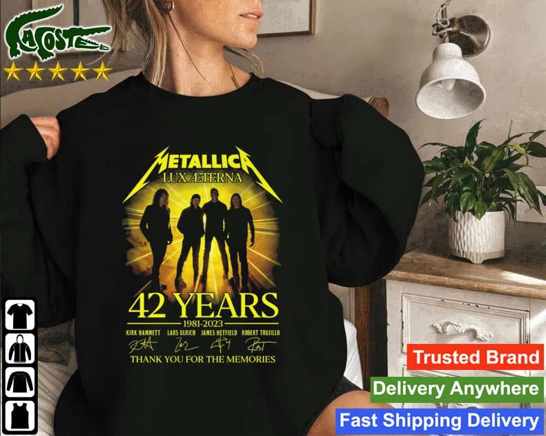 Metallica Lux Aeterna 42 Years 1981-2023 Thank You For The Memories Signatures Sweatshirt