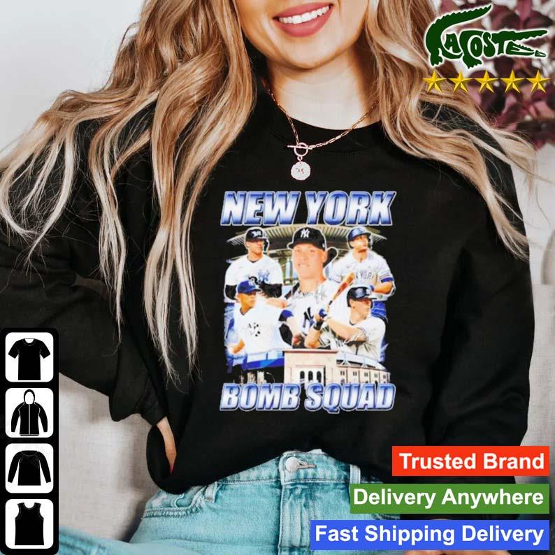 New York Yankees Bomb Squad Players Signatures T-s Sweater